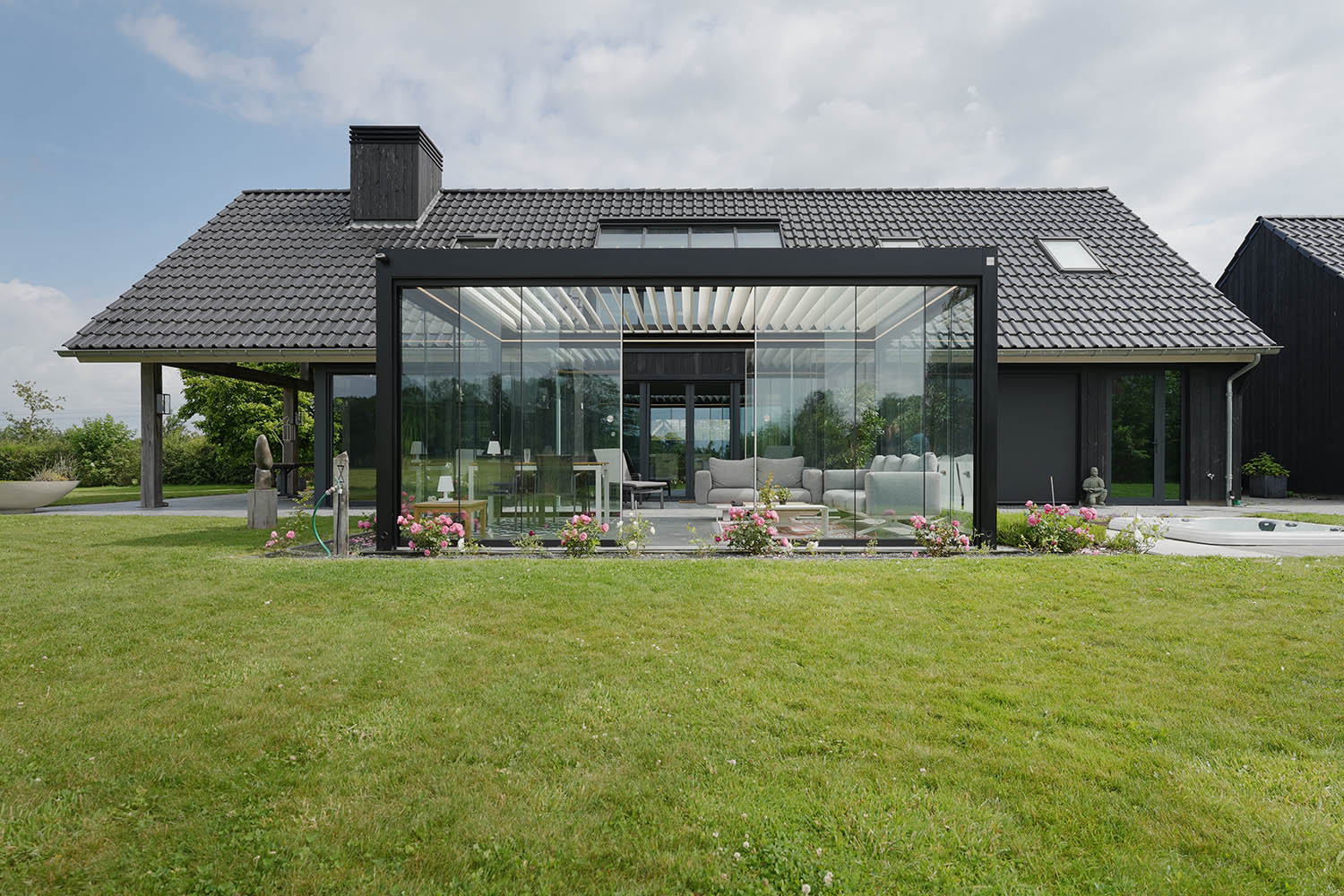 lamellendak-elektrisch-3a Corradi Imago luxe lamellendak voor terras
