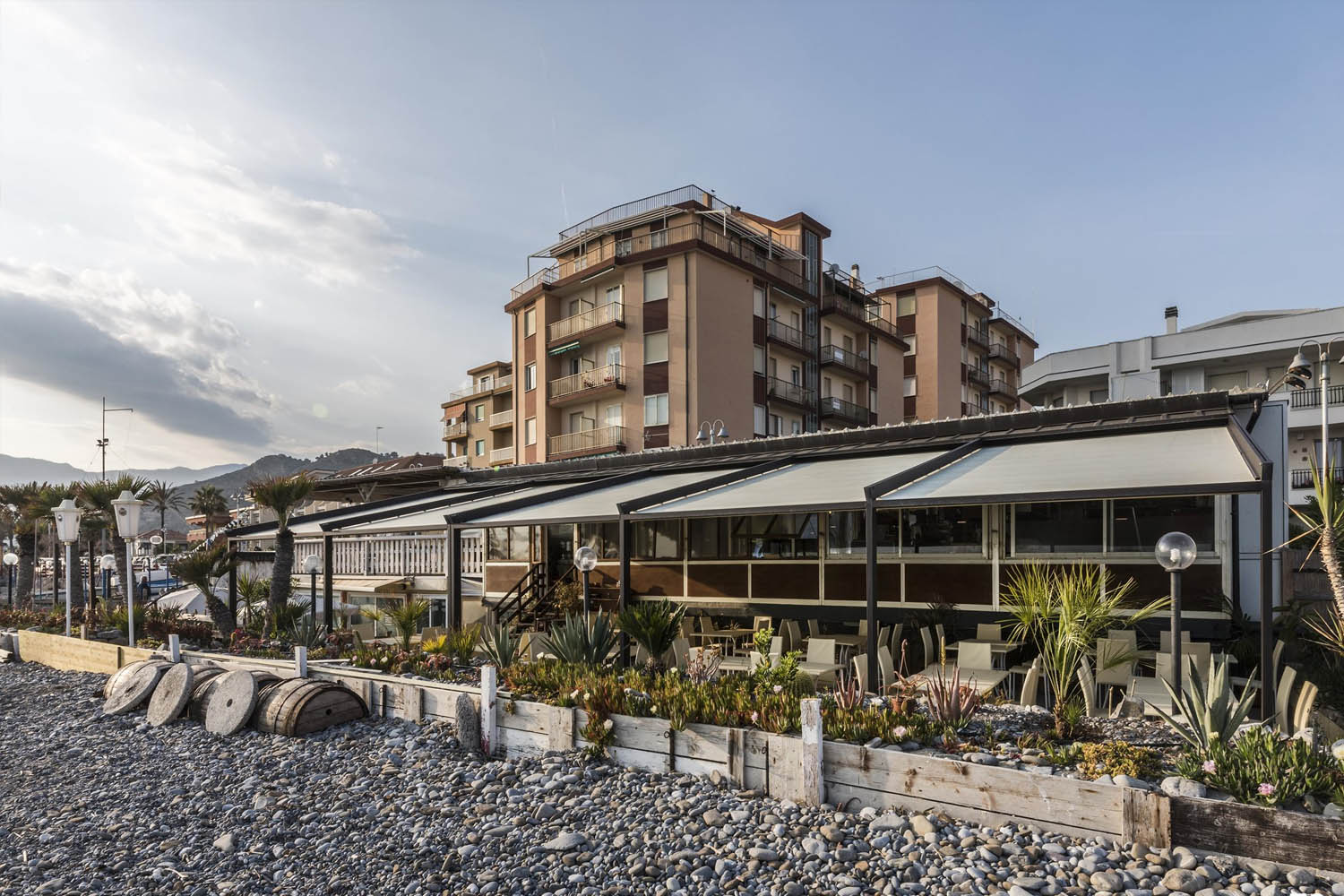 Pergotenda7 Palladia Pergotenda voor restaurant terras